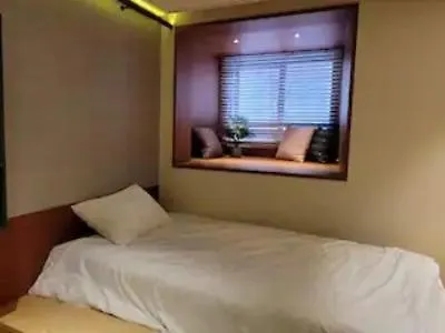 이태원 오후 *